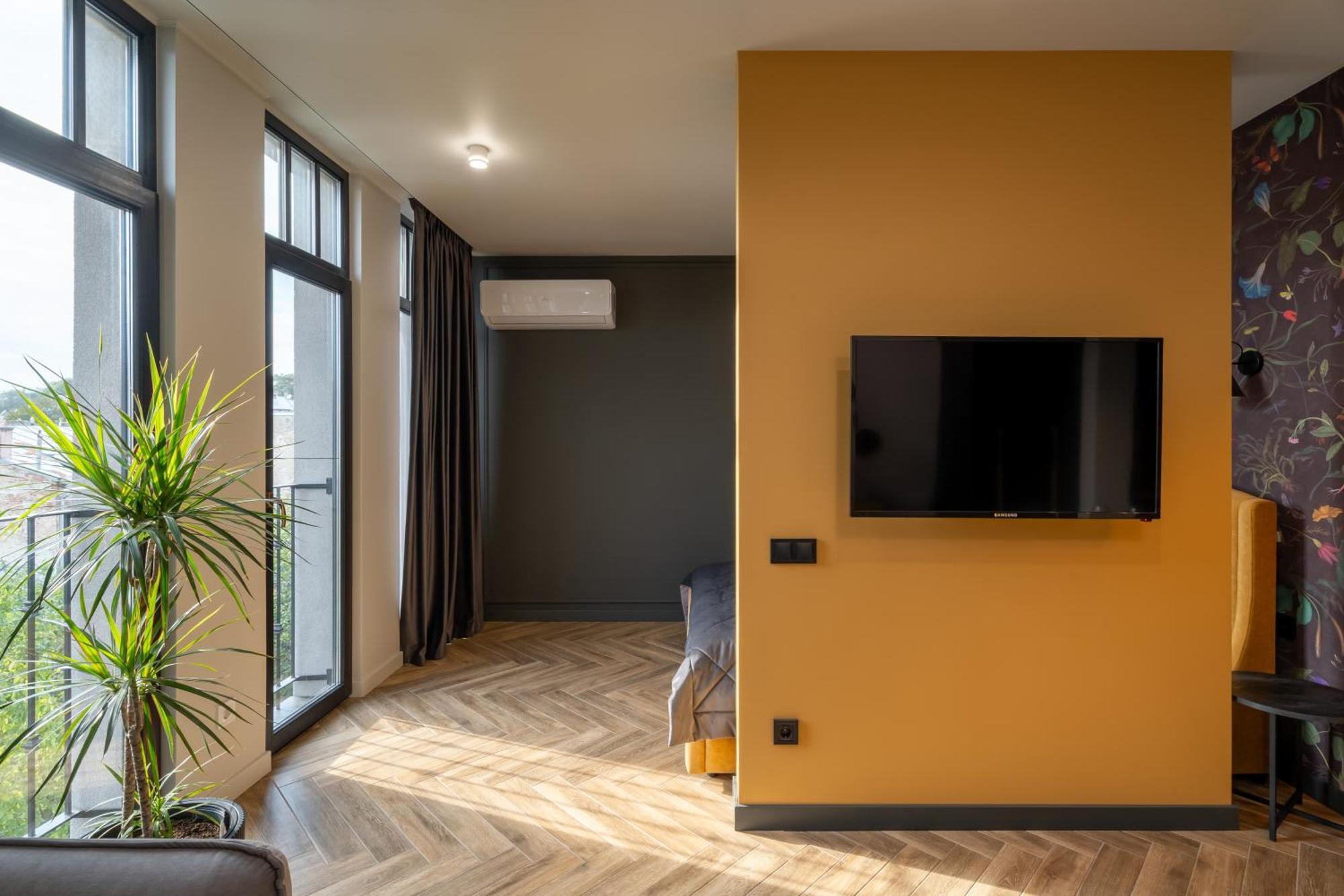 Ridge Apartments Černivci Esterno foto